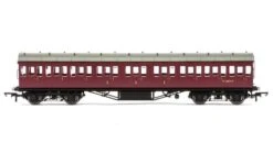 Hornby R4689 BR, 57' Stanier Non-Corridor Composite, M16574M - Era 5