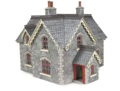 Metcalfe PO335 OO/HO Scale Settle/Carlisle Station Master's House Card Kit