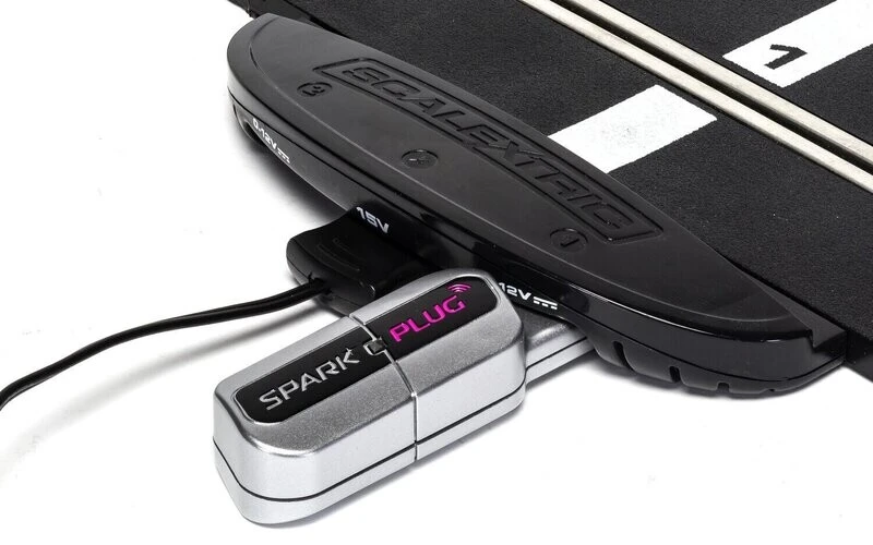 Scalextric C8333 Spark Plug Wireless Dongle 3 Scalextric C8333 Spark Plug Wireless Dongle - Image 3