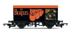 Hornby R60151 The Beatles 'Rubber Soul' Wagon