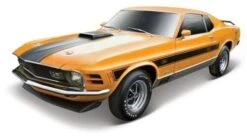 Maisto 31453 1970 Ford Mustang Mach 1 1:18 Scale Diecast Model