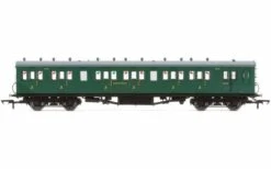 Hornby R4793 SR, 58' Maunsell Rebuilt (Ex-LSWR 48'), Six Compartment Brake Third, 2628 - Era 3